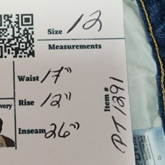 Old Navy Extra High Rise Distressed Straight Leg Jeans Size 12 - Picture 10 of 10